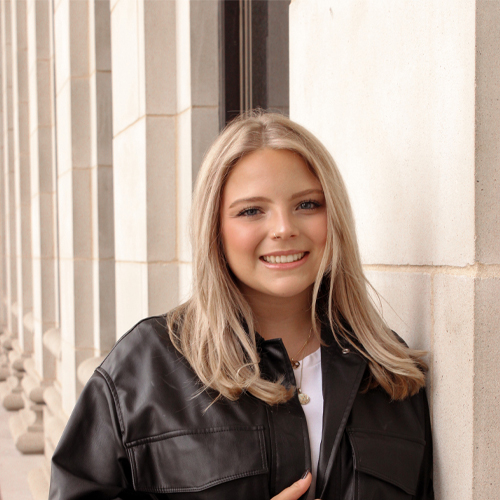 Kylie Dunlap - Social Media Assistant