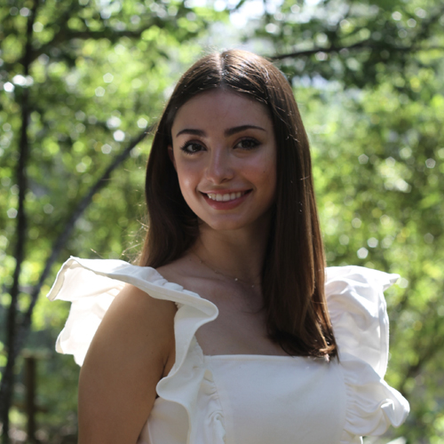 Kylie Dunlap - Social Media Assistant